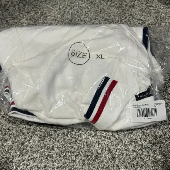 NEW Boston Proper White Terry Striped Border Sport Set, Shorts and Top, Size XL - Picture 3 of 4